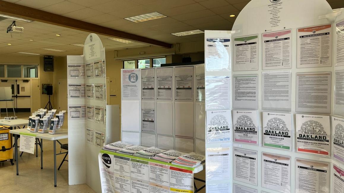 Oakland vote center