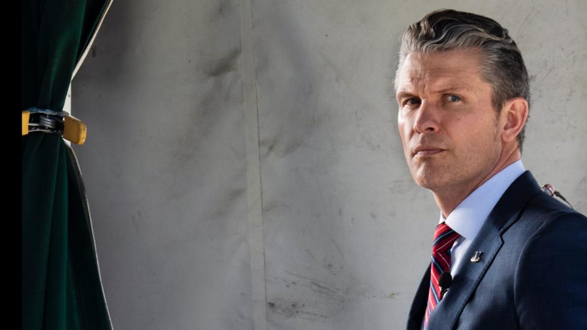 Nguồn tin AP: Ông Hegseth dùng đường truyền internet không bảo mật để kết nối Signal tại văn phòng