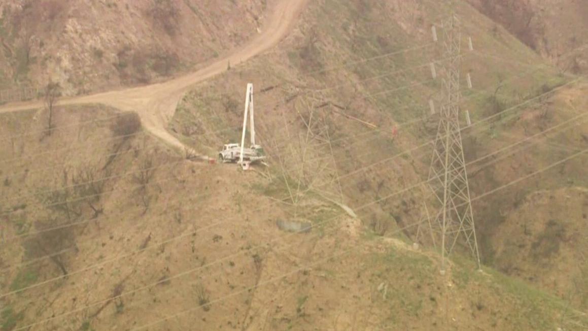 eaton fire power lines towers altadena sce