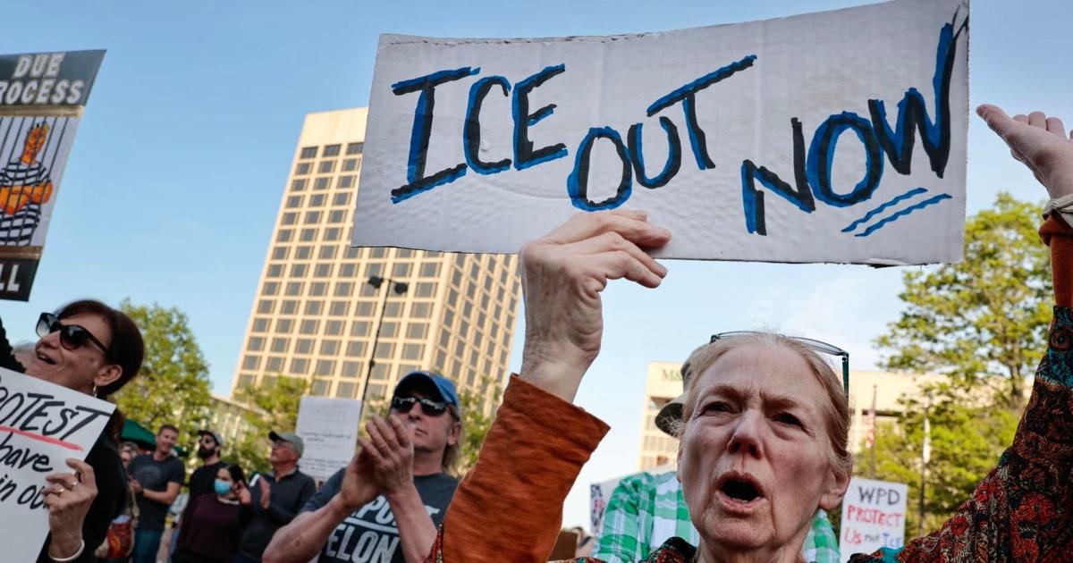 250515 worcester ice protest mn 0855 326b0e 1