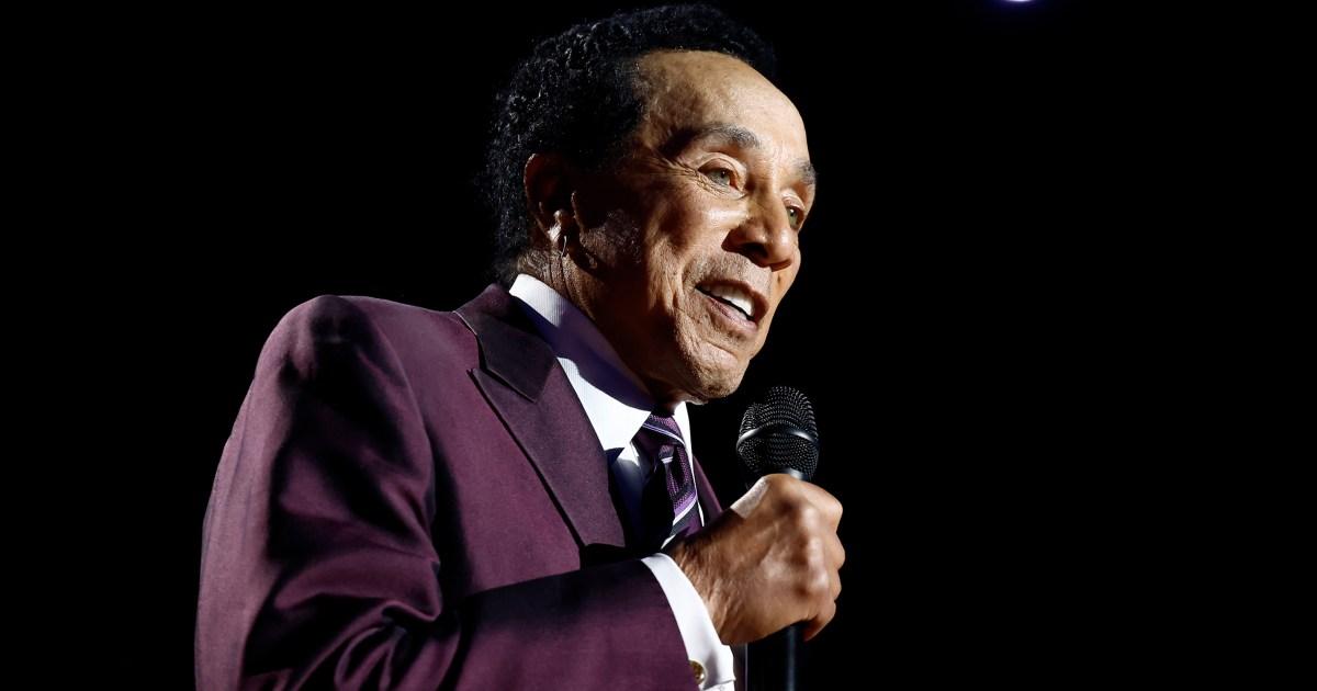 250528 smokey robinson se 551p 3046df 1