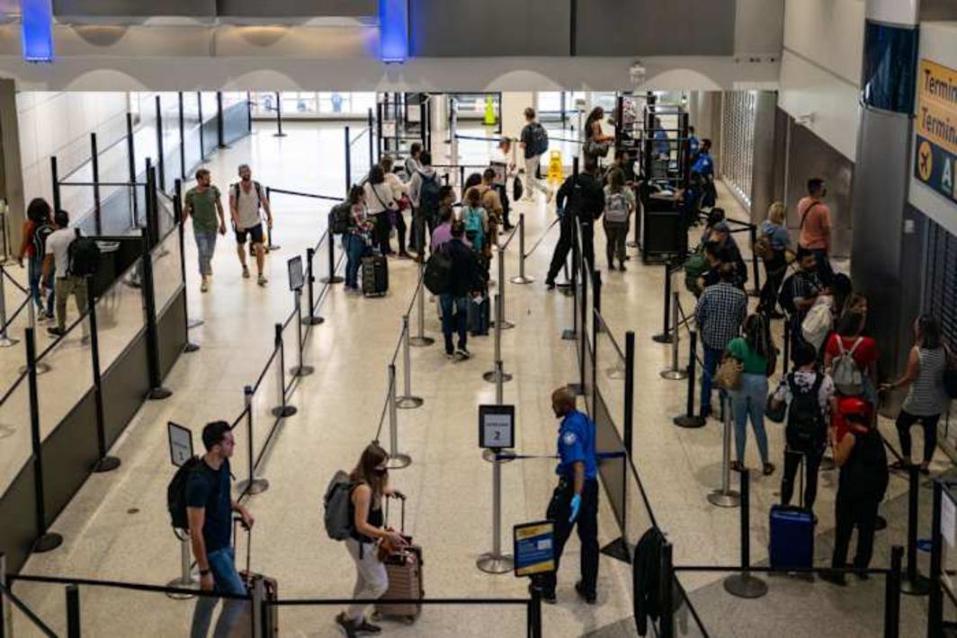 AAA Texas dự báo số người Texas đi du lịch kỷ lục vào cuối tuần Lễ Chiến Sĩ Trận Vong