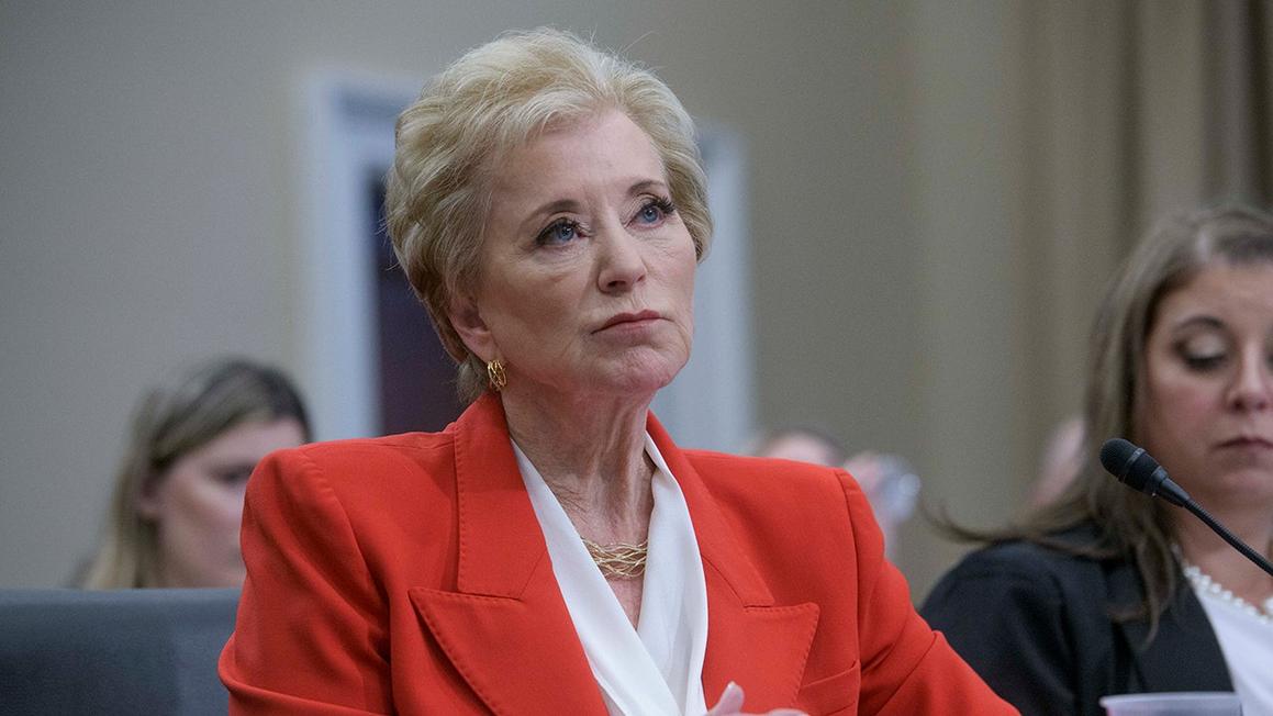 Bộ trưởng Giáo dục Linda McMahon đối mặt chỉ trích gay gắt từ đảng Dân chủ về kế hoạch trao quyền kiểm soát giáo dục lại cho các tiểu bang