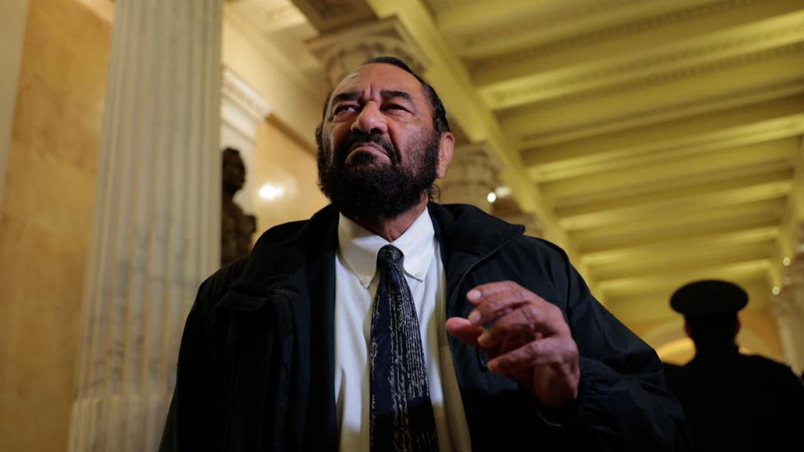 Dân Biểu Al Green Nộp Hồ Sơ Luận Tội Tổng Thống Trump: ‘Không Ai Đứng Trên Luật Pháp’