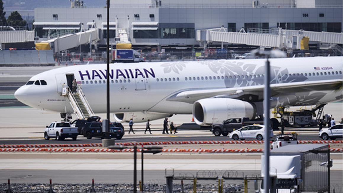 Chuyến bay của Hawaiian Airlines phải chuyển hướng vì đe dọa đánh bom; một người bị bắt