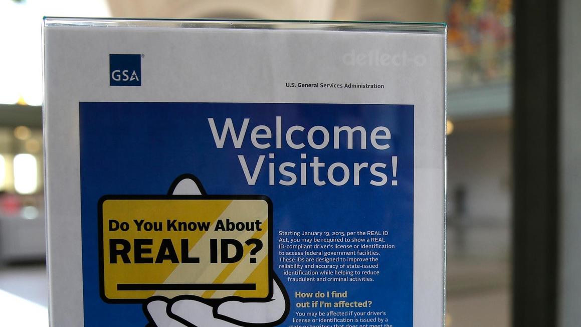 Tin vui cho du khách: Chưa cần REAL ID vẫn bay được, nhưng có thể rắc rối hơn