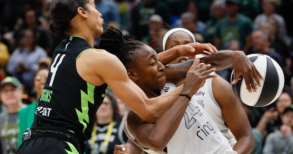 WNBA Điều Tra Đội Seattle Storm Sau Khi Cầu Thủ Jewell Loyd Khiếu Nại