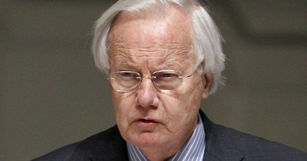 Nhà báo truyền hình kỳ cựu Bill Moyers qua đời ở tuổi 91