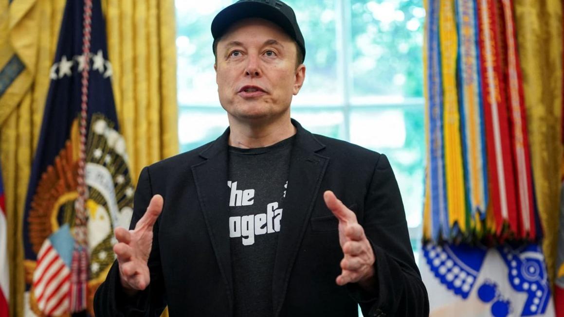 Elon Musk chỉ trích gói chi tiêu “điên rồ” mà Tổng Thống Trump ủng hộ