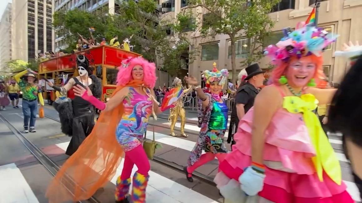 Hình ảnh ấn tượng từ cuộc diễu hành San Francisco Pride 2025