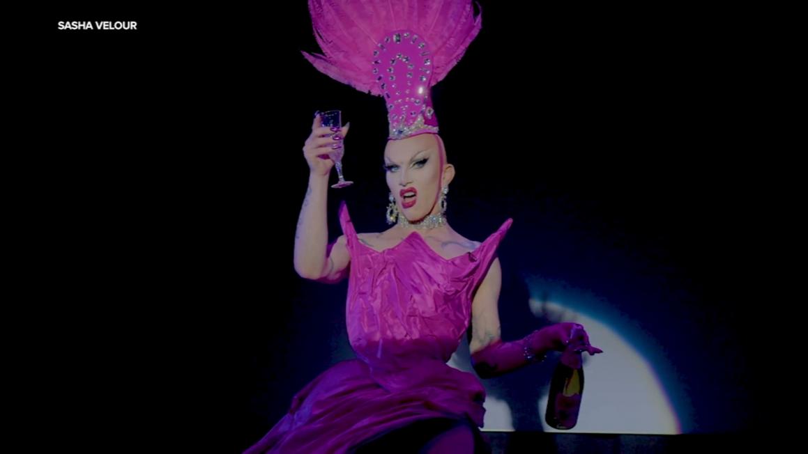 Ngôi sao Drag Sasha Velour ‘hé lộ’ sự trở lại Berkeley với chương trình mới