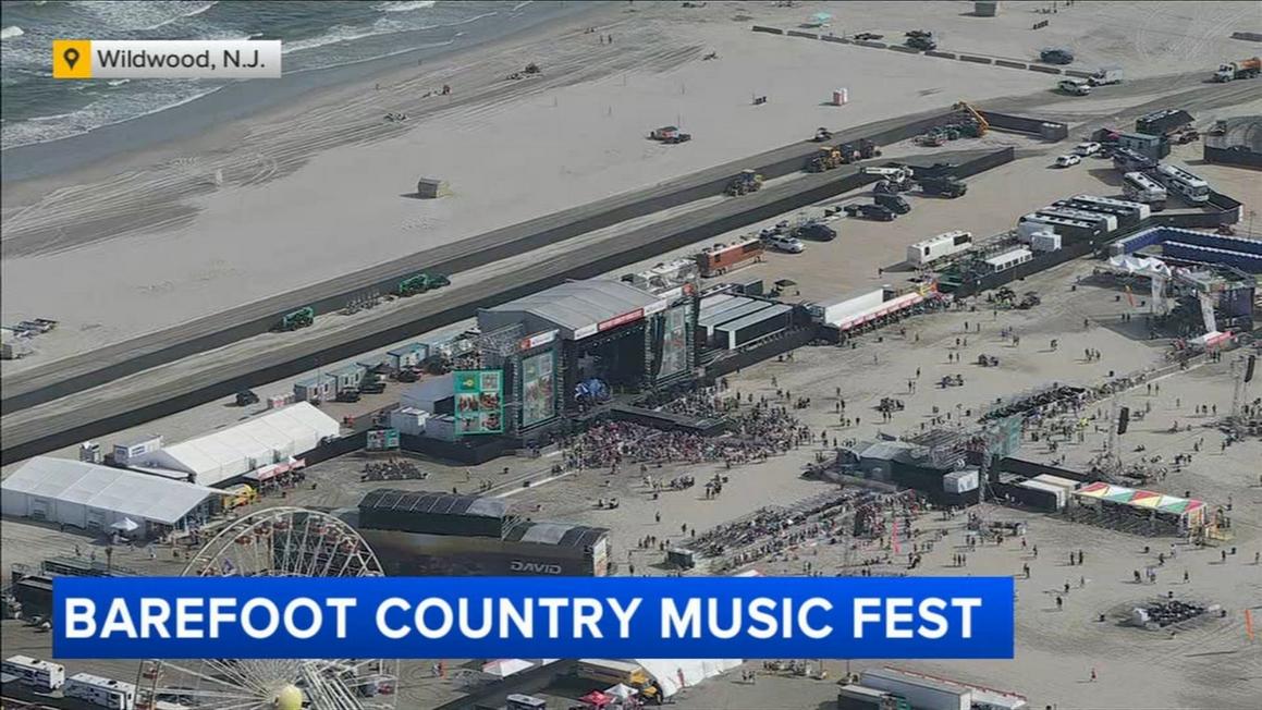 Lễ hội âm nhạc đồng quê Barefoot thu hút hàng chục ngàn người đến Jersey Shore