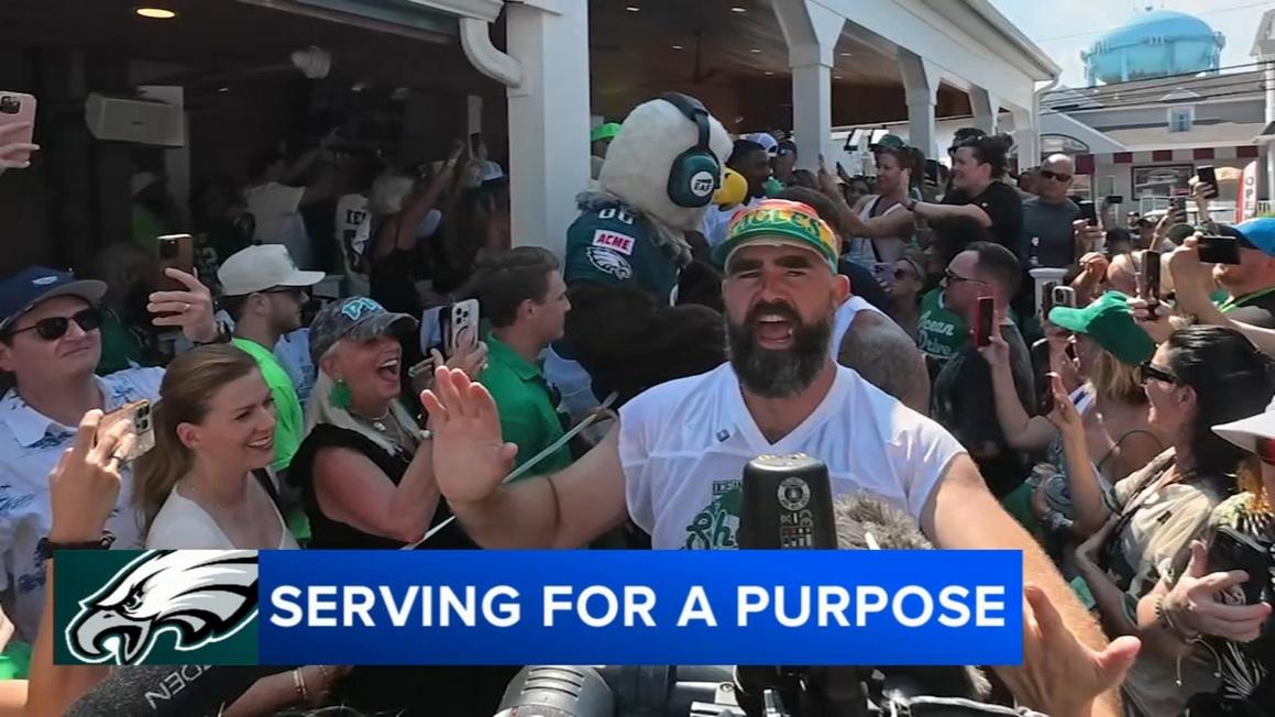 Sự kiện gây quỹ của Jason Kelce tại New Jersey lập kỷ lục hơn 1 triệu đô la