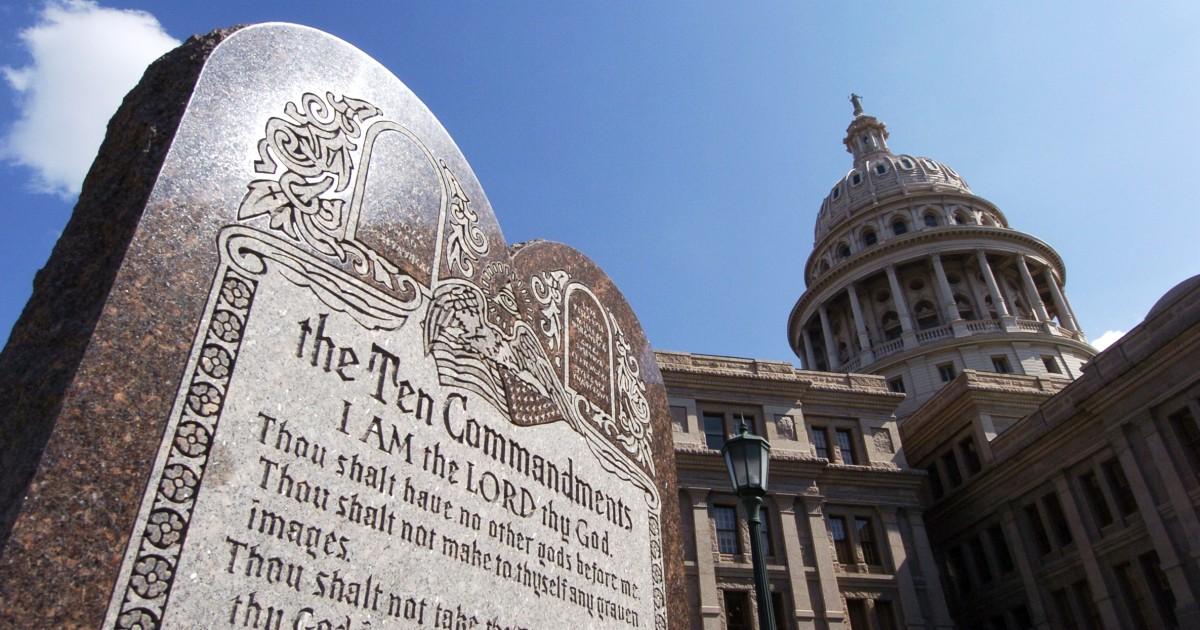 Texas: Luật về Mười Điều Răn trong trường học bị kiện