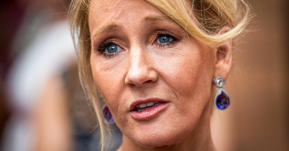Hiệu sách ở San Francisco ngừng bán sách của J.K. Rowling vì quan điểm ‘chống người chuyển giới’ của tác giả ‘Harry Potter’