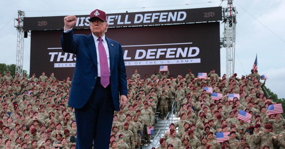 Bài phát biểu của Tổng Thống Trump tại Fort Bragg gây ra những câu hỏi và lo ngại mới về việc chính trị hóa quân đội
