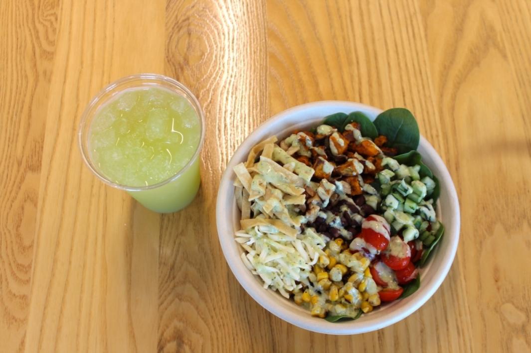 Fresco Phục Vụ Các Món Bowls Tươi Ngon, Đậm Đà Hương Vị Ở San Marcos