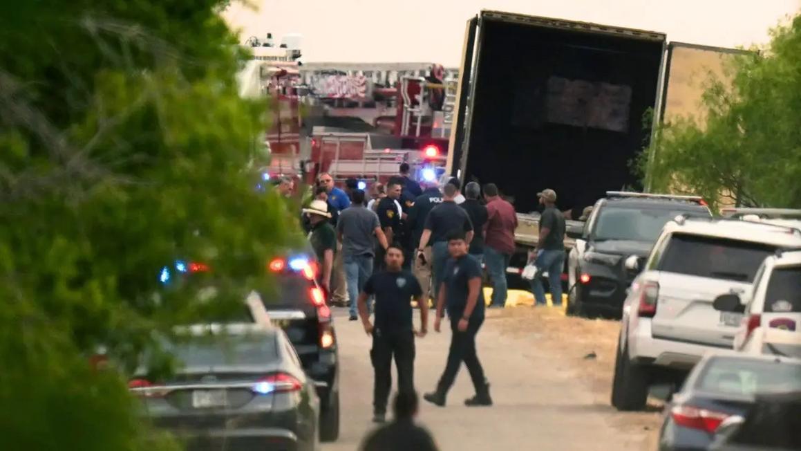 Hai kẻ buôn người ở Texas bị kết án tù hàng chục năm vì liên quan đến vụ tử vong của 53 người di cư