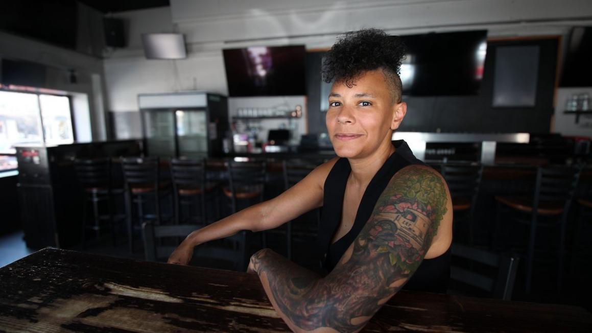 Philadelphia Sắp Có Quán Bar Thể Thao Dành Cho Phụ Nữ Queer Đầu Tiên