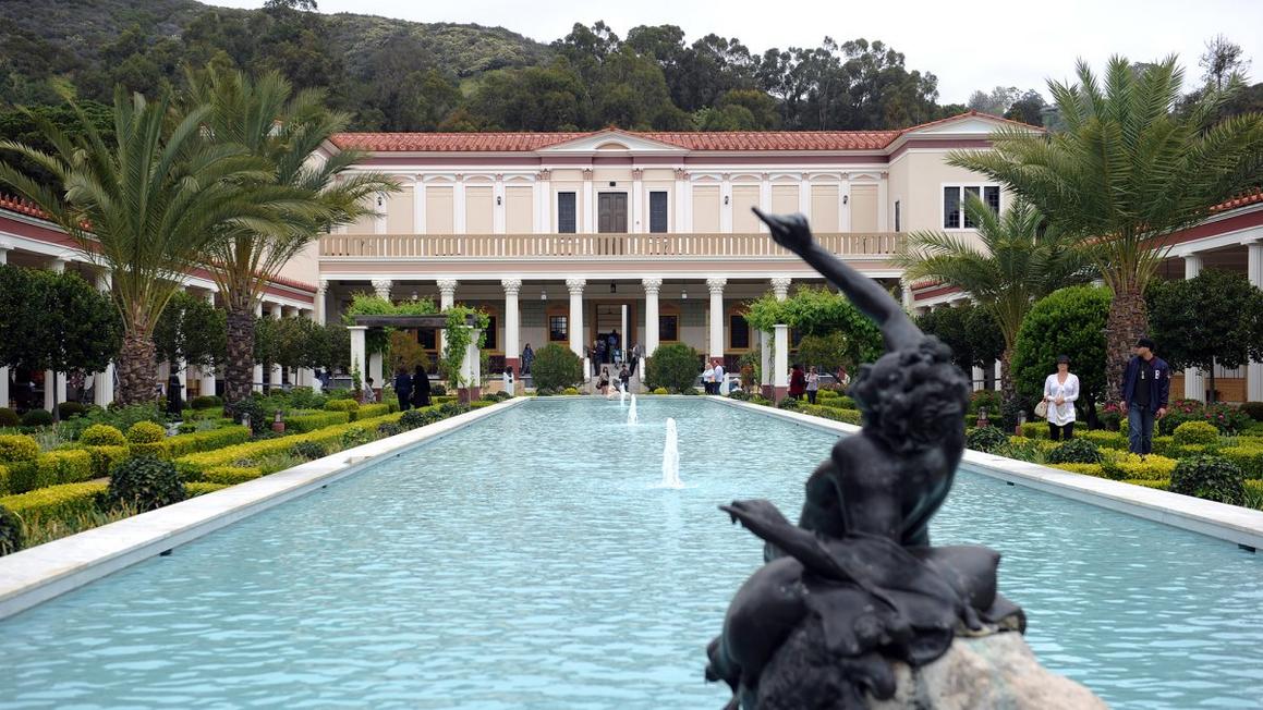 Getty Villa mở cửa trở lại sau vụ cháy Palisades với lượng khách đặt trước đã hết chỗ