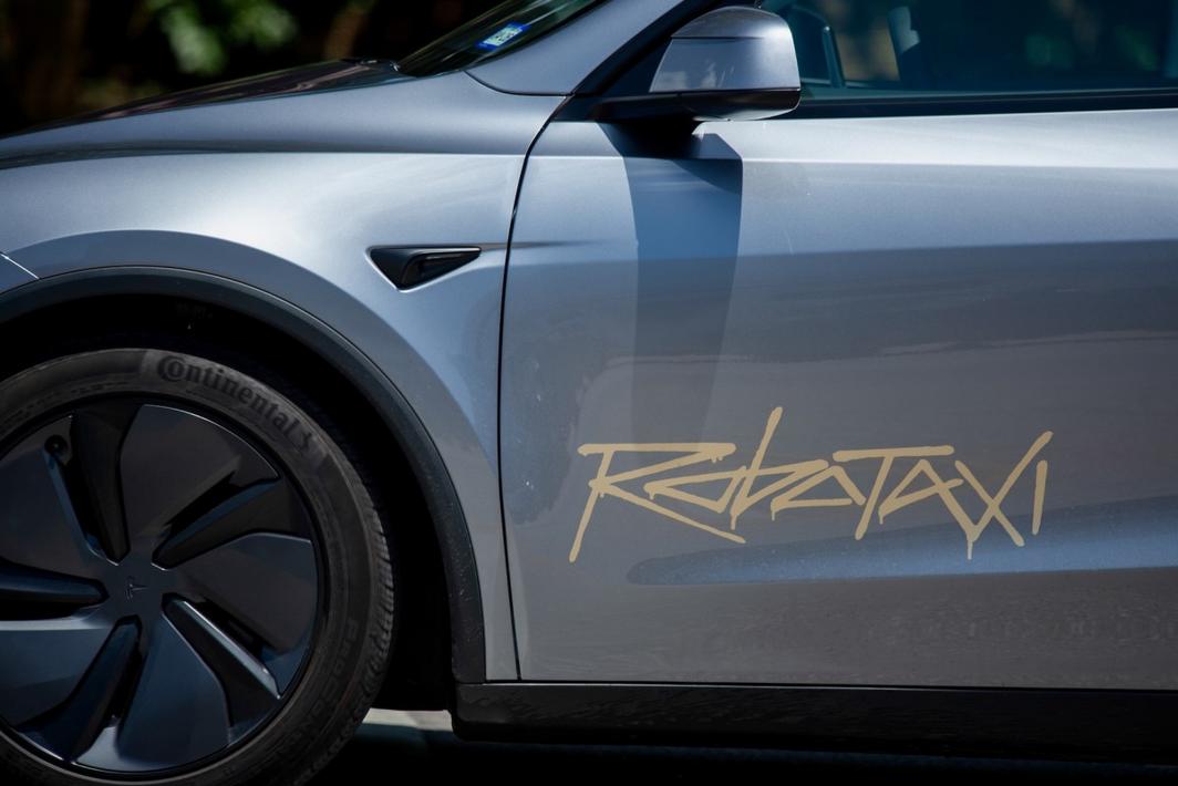 TechCrunch Mobility: Bài kiểm tra Rorschach về robotaxi Tesla và bước đi tiếp theo của Redwood