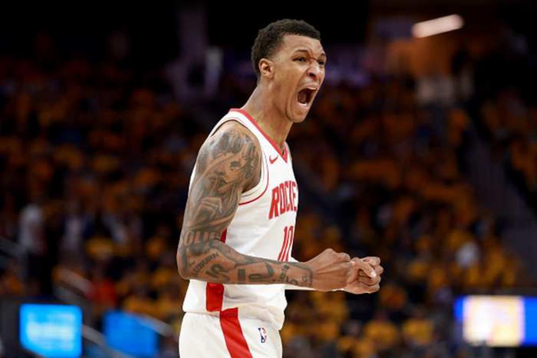 Đội Houston Rockets gia hạn hợp đồng 5 năm trị giá 122 triệu đô la với Jabari Smith Jr.