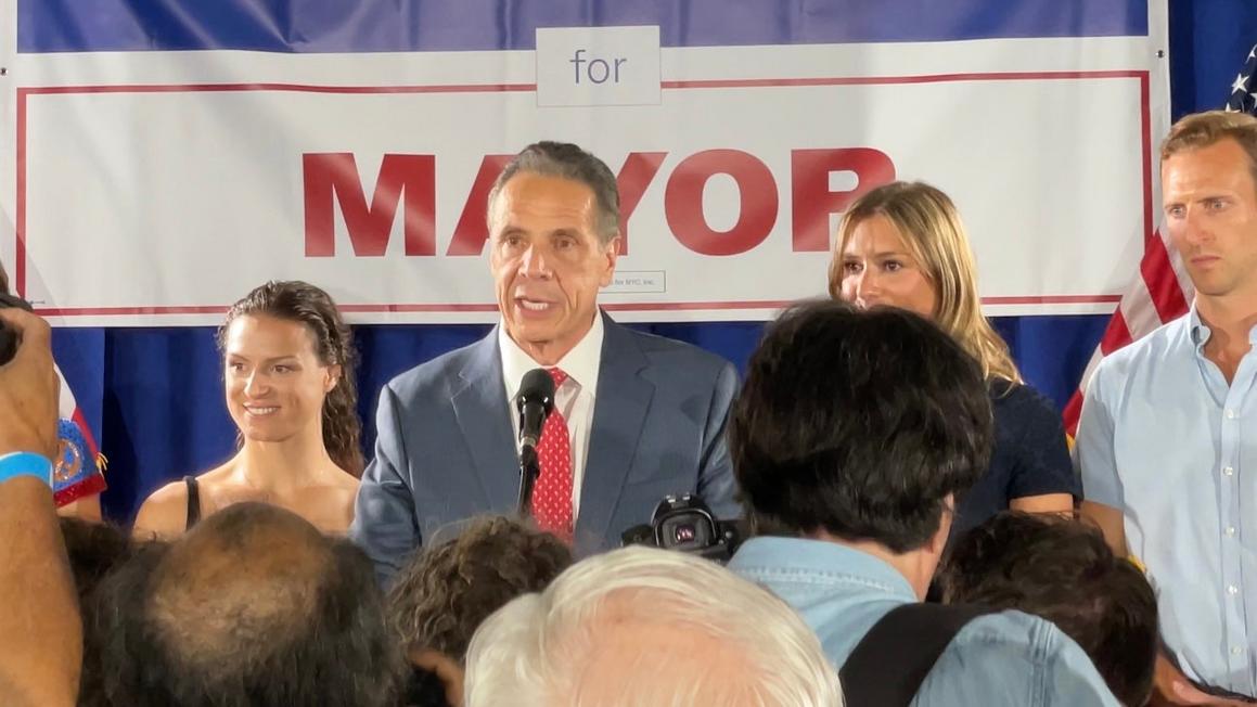 Cựu Thống Đốc Andrew Cuomo Chấp Nhận Thua Cuộc Trong Cuộc Bầu Cử Sơ Bộ Dân Chủ Thị Trưởng New York, Chúc Mừng Đối Thủ Được AOC Ủng Hộ
