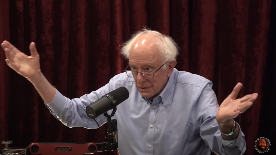 Joe Rogan hỏi Bernie Sanders liệu ông có tái tranh cử tổng thống và những việc ông sẽ làm trong ngày đầu tiên nhậm chức