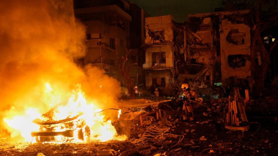 Israel tấn công đài truyền hình nhà nước Iran, sau khi tên lửa Iran giết 8 người ở Israel