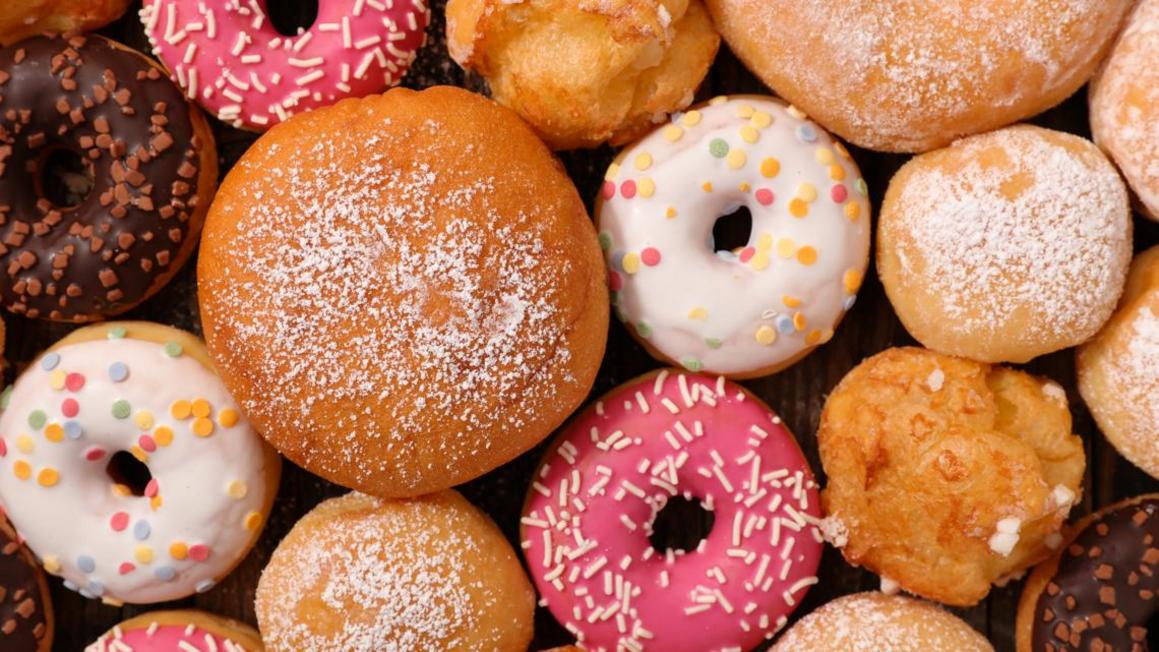 Ngày Donut Quốc gia: Chớp ngay các ưu đãi hấp dẫn từ các tiệm bánh