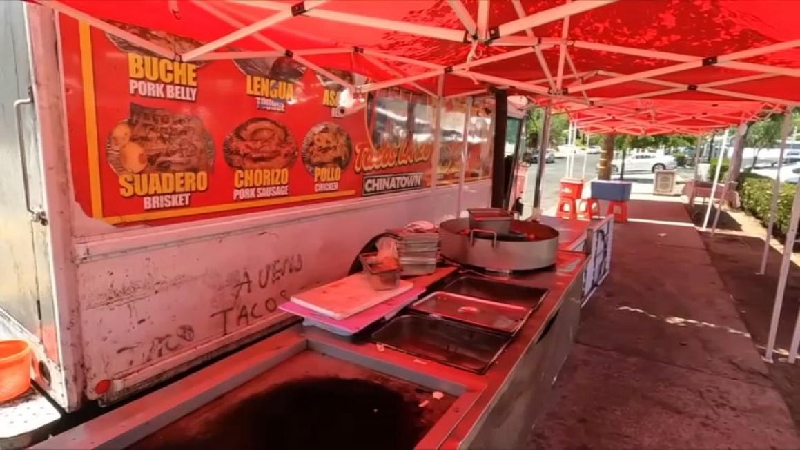 Nhân viên bỏ chạy khỏi xe bán taco vì lo sợ cuộc đột kích của Sở Di Trú ở Eagle Rock