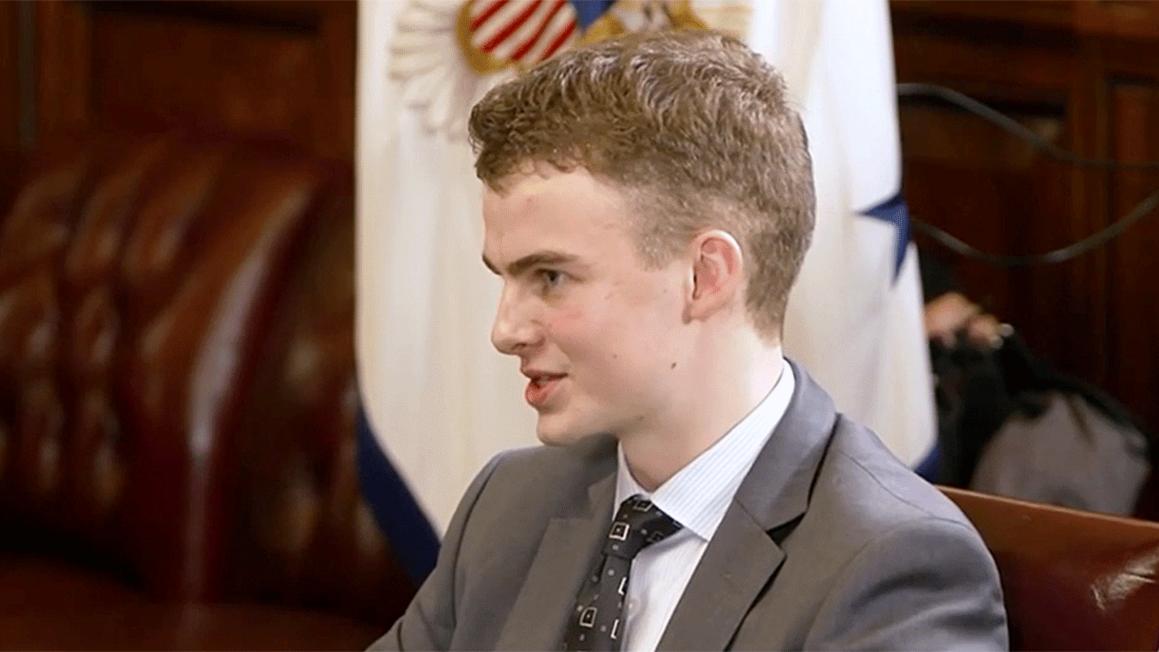 Thanh niên biệt danh ‘Big Balls’ rời đội ngũ cắt giảm chi tiêu của Tổng thống Trump sau khi phanh phui chi tiêu lãng phí