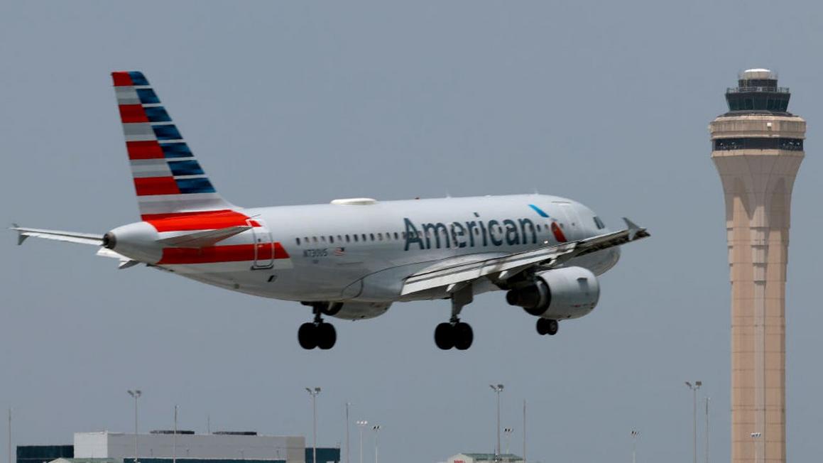 Máy bay của American Airlines gặp nhiễu loạn bất ngờ, 5 người nhập viện