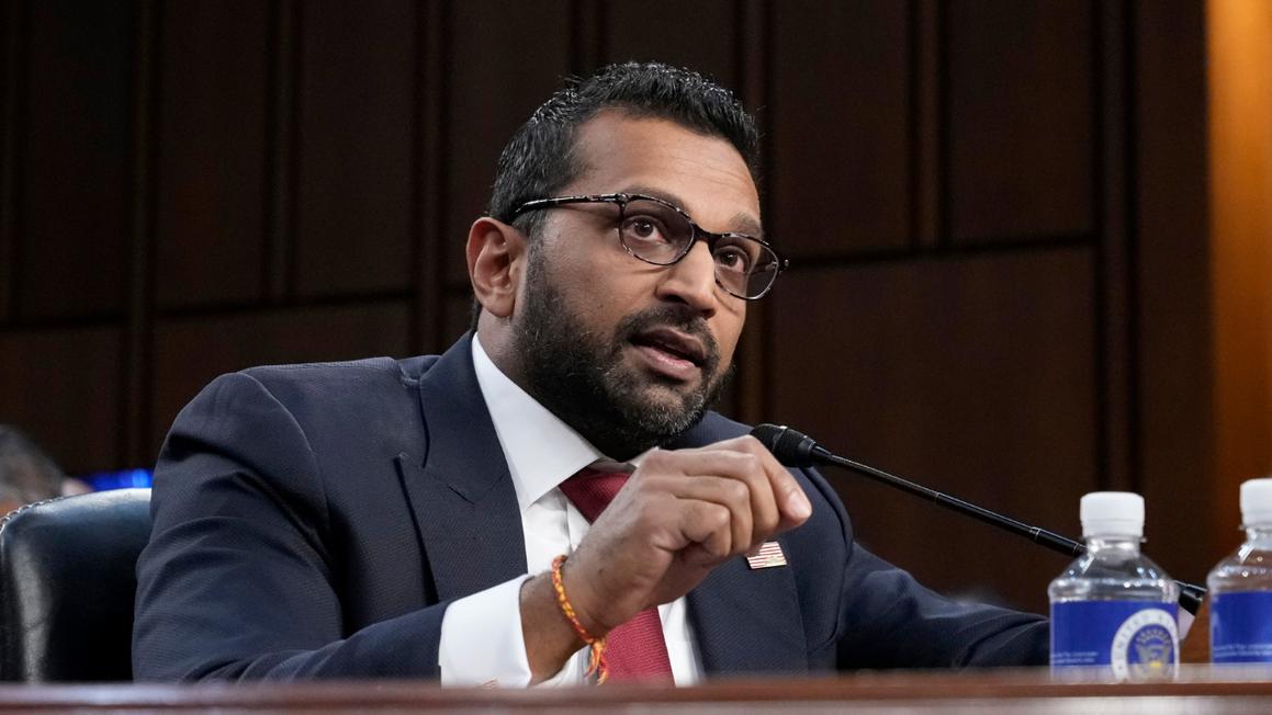 FBI chuyển hướng nguồn lực sang chống khủng bố và an ninh mạng do Iran đe dọa trả đũa