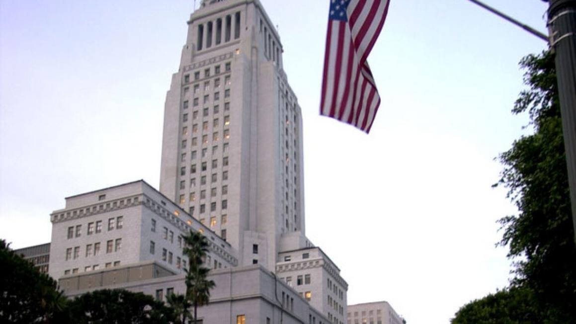 Hội Đồng Thành Phố Los Angeles Ban Bố Tình Trạng Khẩn Cấp Tài Chính Vì Thâm Hụt Ngân Sách 1 Tỷ Đô