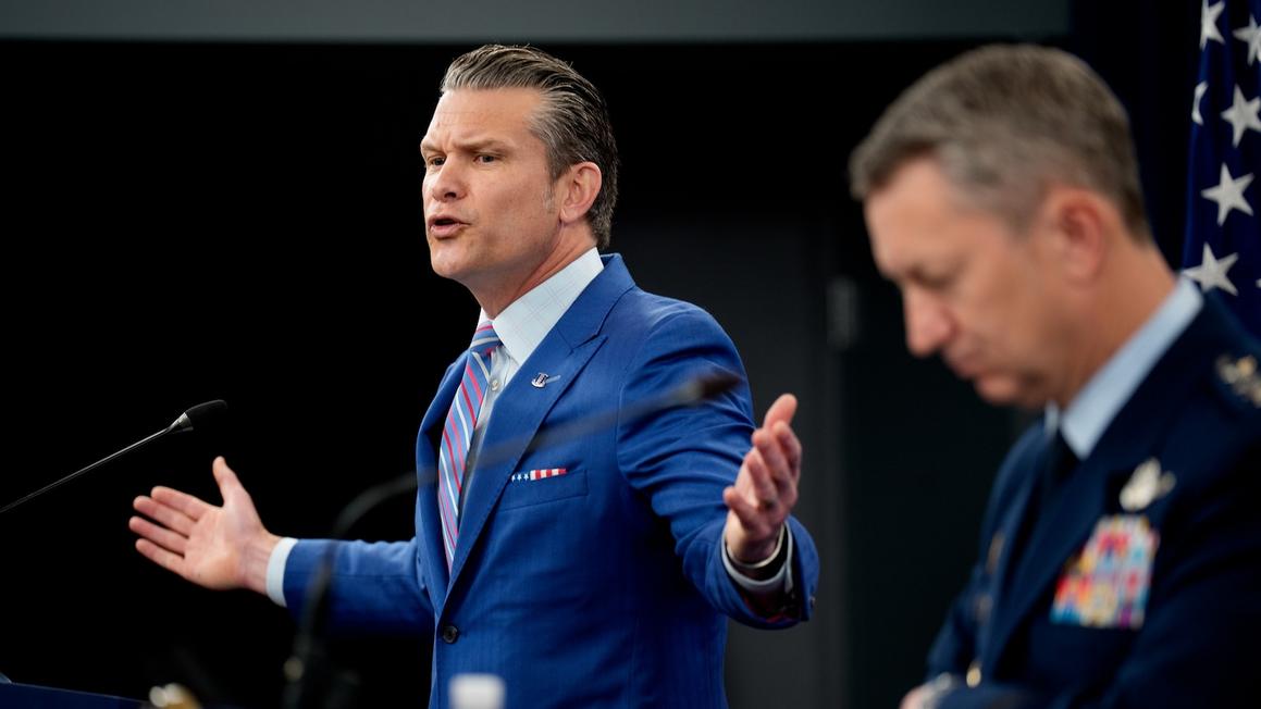 Hegseth gọi các cuộc tấn công Iran do Tổng Thống Trump chỉ đạo là ‘thành công vang dội’