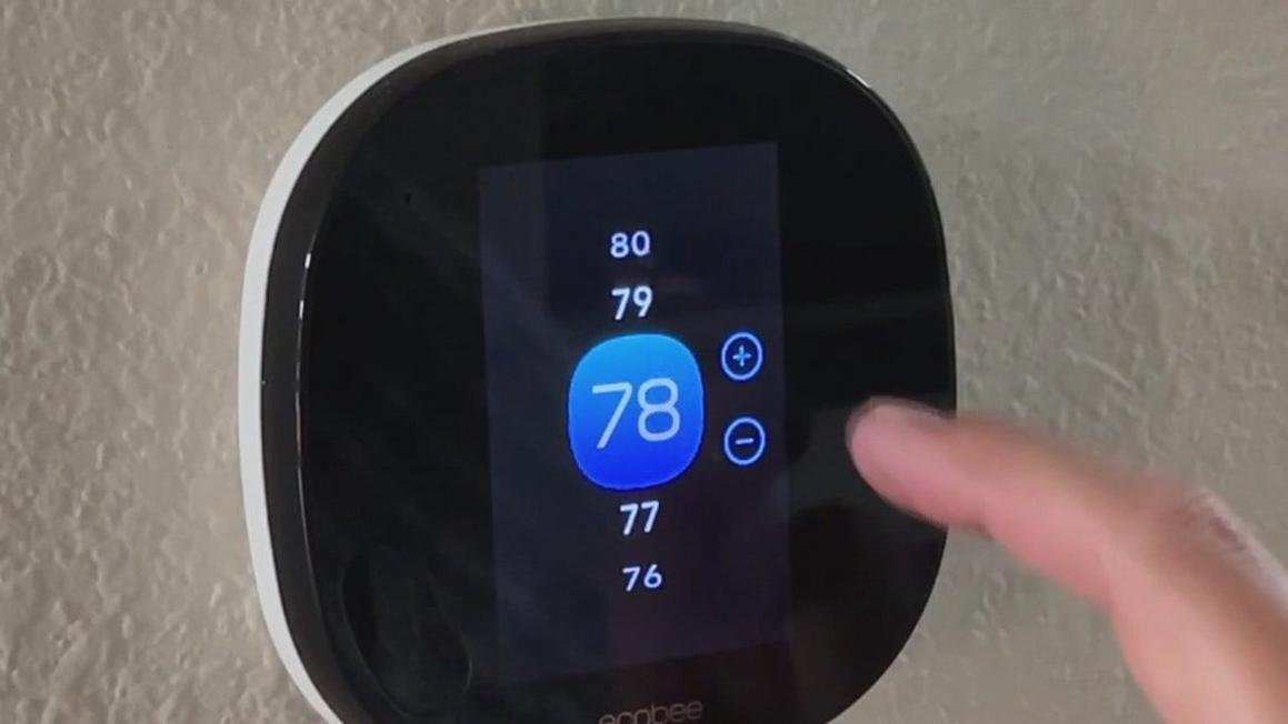 Nhiệt độ tăng cao ở Houston làm dấy lên cuộc tranh luận về nhiệt độ điều hòa