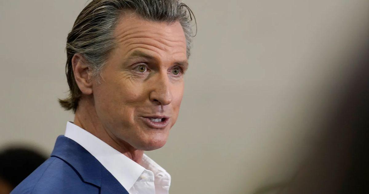 Thống đốc Newsom kiện Fox News vì đưa tin sai lệch về cuộc gọi với Tổng Thống Trump