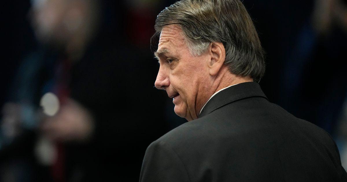 Cựu Tổng Thống Bolsonaro của Brazil Ra Tòa Vì Nghi Án Lật Đổ Bầu Cử