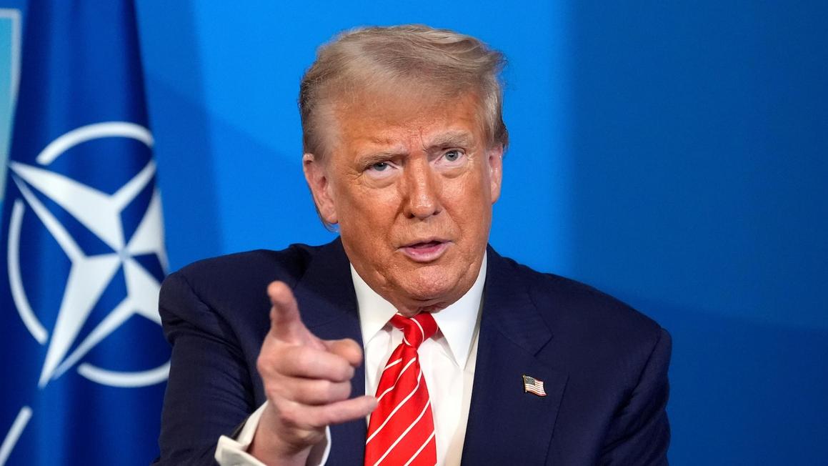 Tổng Thống Trump đối mặt với NATO đang định hình theo ý muốn của ông