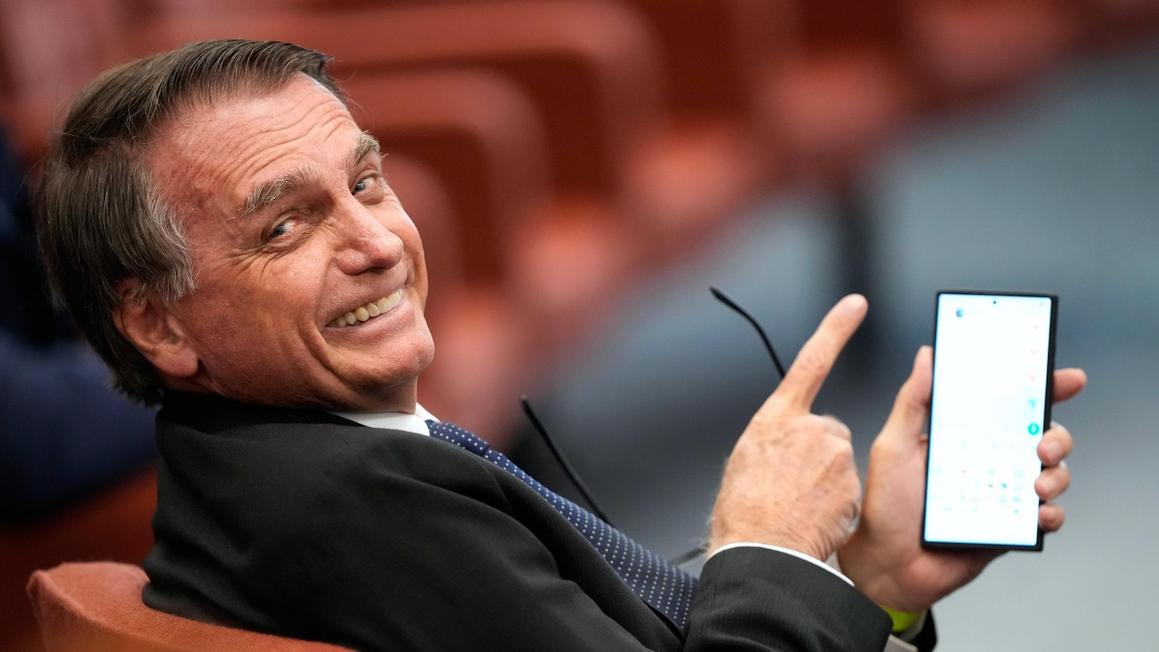 Cảnh sát: Ông Bolsonaro của Brazil dùng cơ quan tình báo để theo dõi trái phép thẩm phán, nghị sĩ và nhà báo