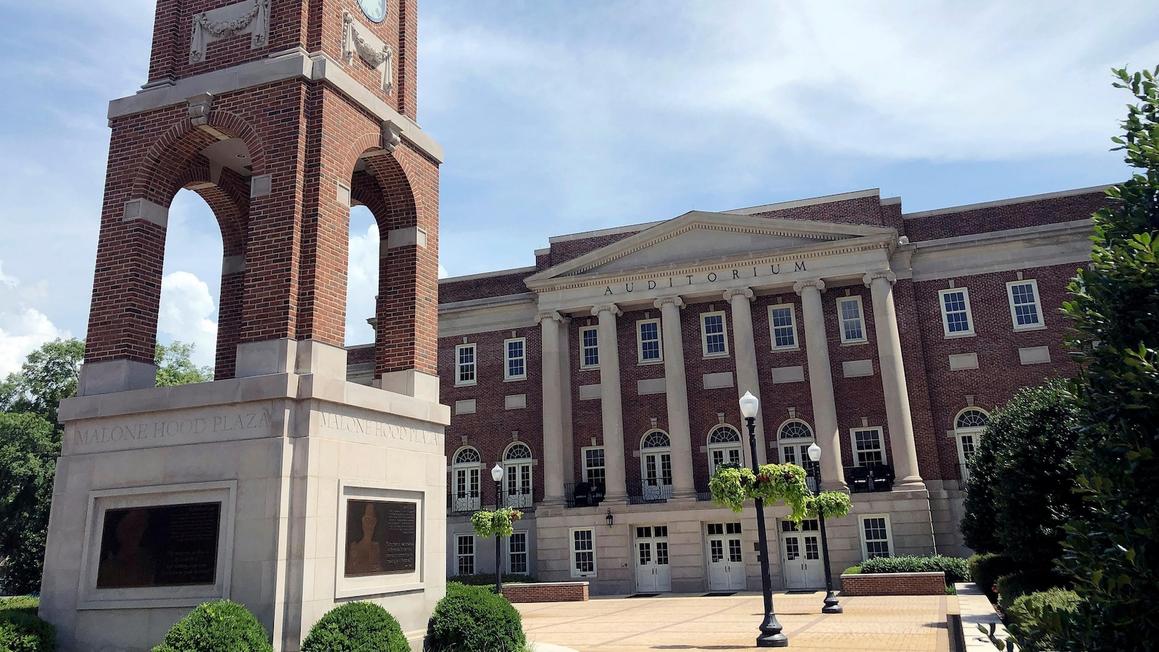 Thẩm phán liên bang xem xét luật chống DEI của Alabama có vi phạm Tu chính án thứ nhất