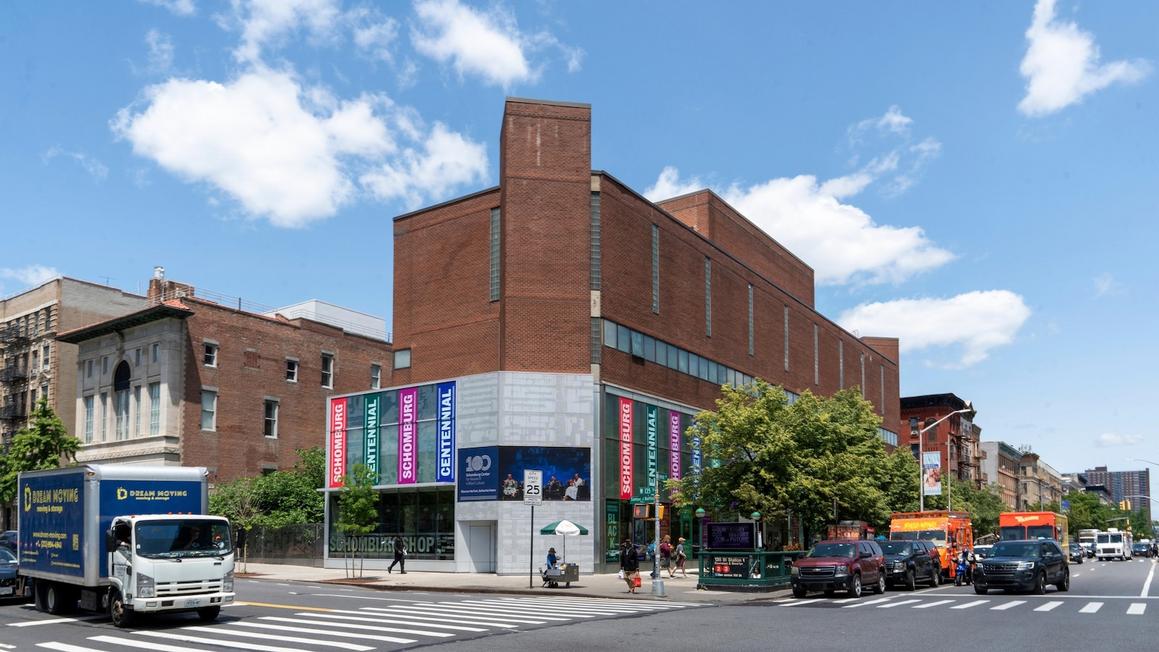 Trung Tâm Nghiên Cứu Văn Hóa Da Màu Schomburg Ở New York Kỷ Niệm 100 Năm Thành Lập