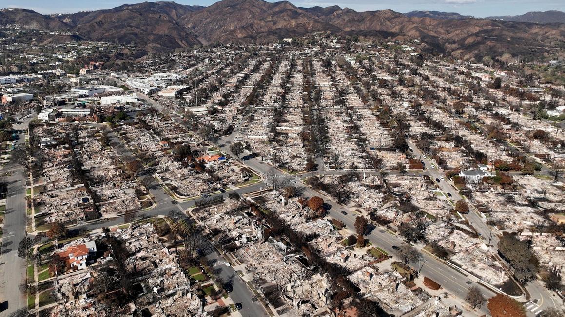 Tòa án California: Chính sách bảo hiểm khói của tiểu bang là bất hợp pháp