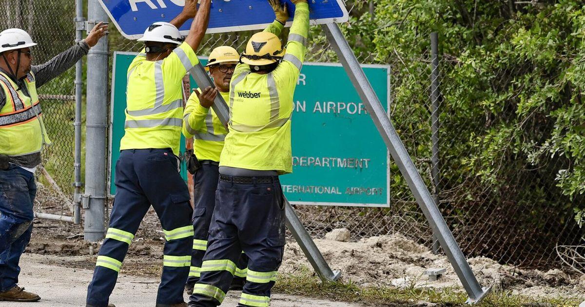 Bên trong ‘Ngục Cá Sấu’: Bất ổn, nóng bức, nhập viện