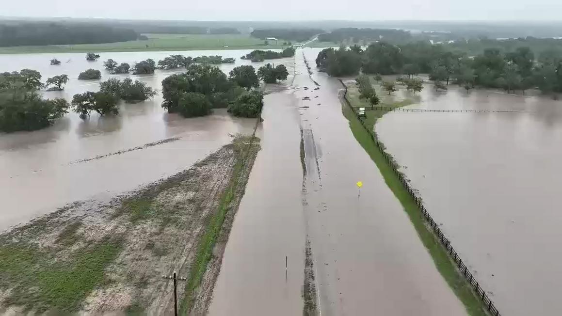 Thảm họa lũ lụt tại Texas: hơn 100 người thiệt mạng