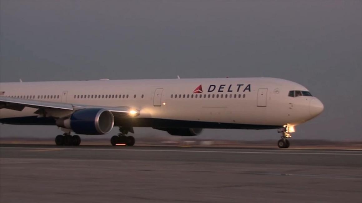 17330348 072725 kgo delta airlines img