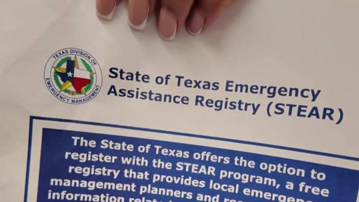 Cách cư dân Houston ghi danh hỗ trợ khẩn cấp Texas
