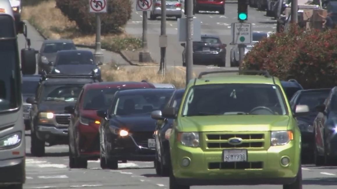 17371593 073025 kgo sf traffic img