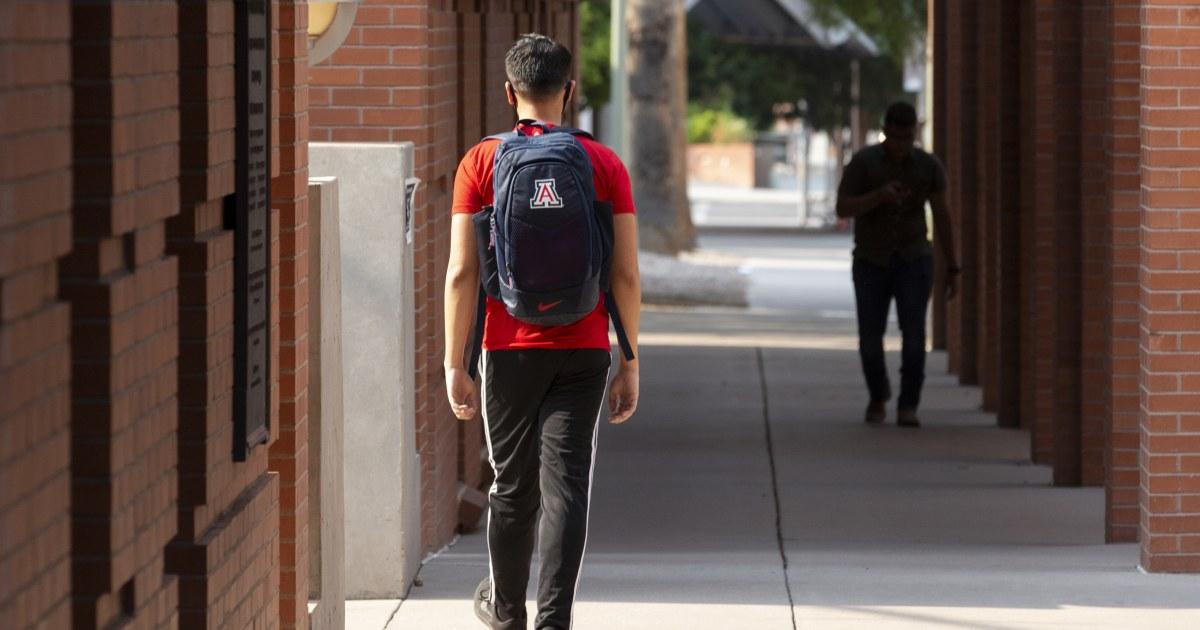 220719 University of Arizona al 1212 7b6620